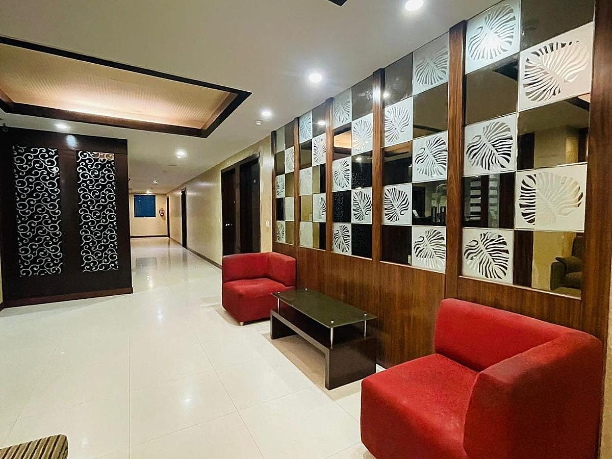 undefined Hotel Crystal Retreat 3