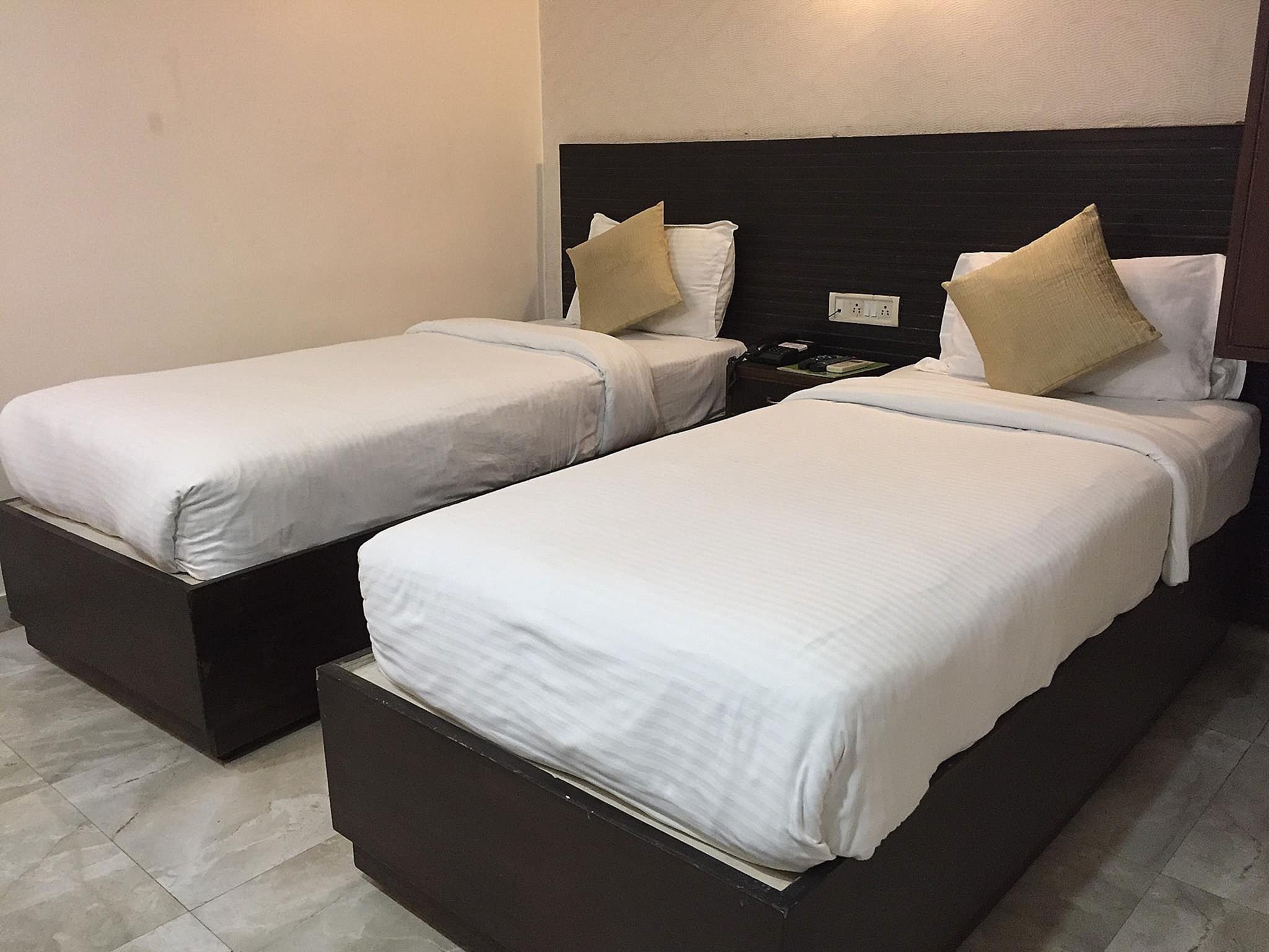 Hotel Park Plaza Deluxe Room 10