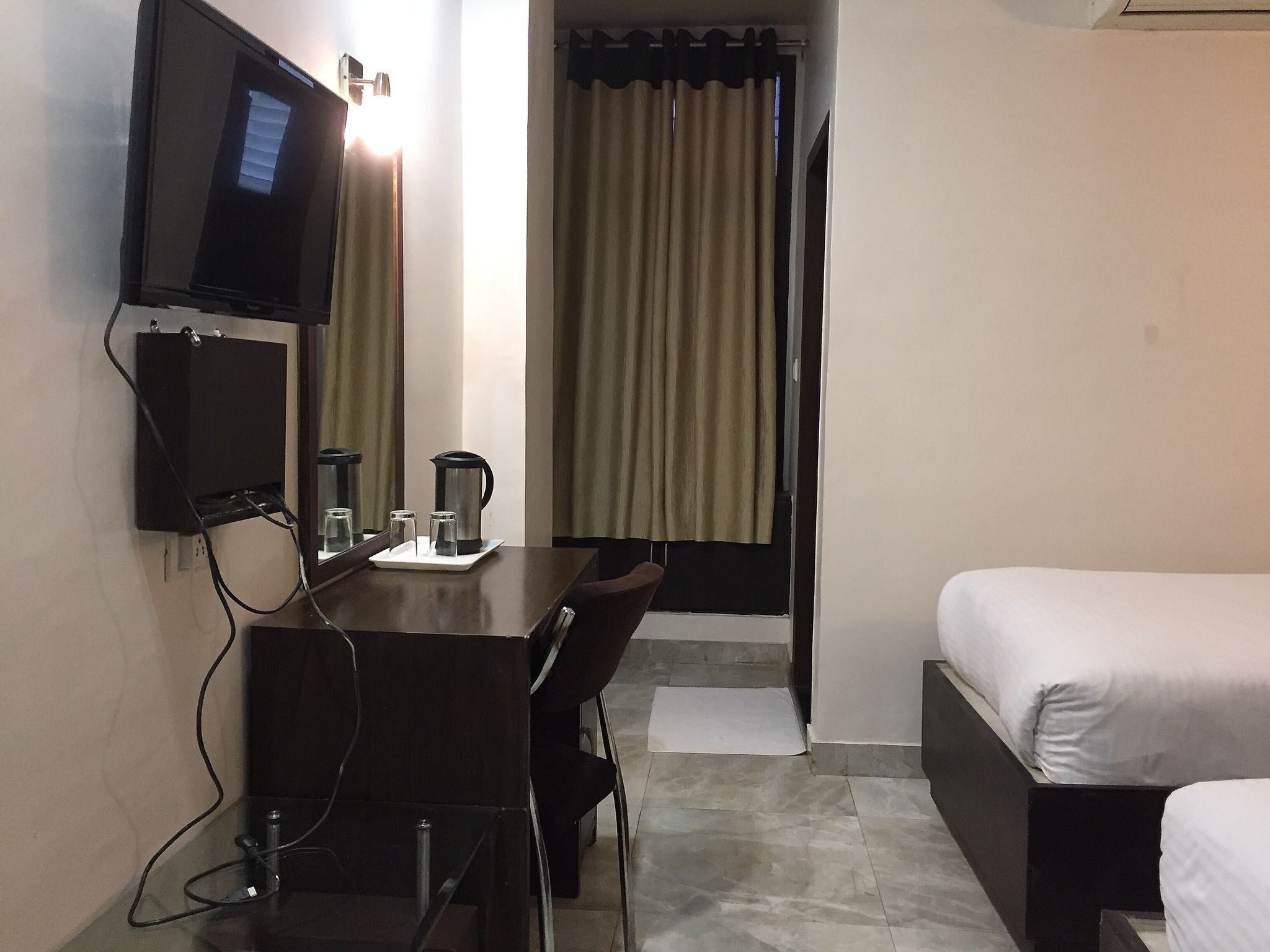 Hotel Park Plaza Deluxe Room 2
