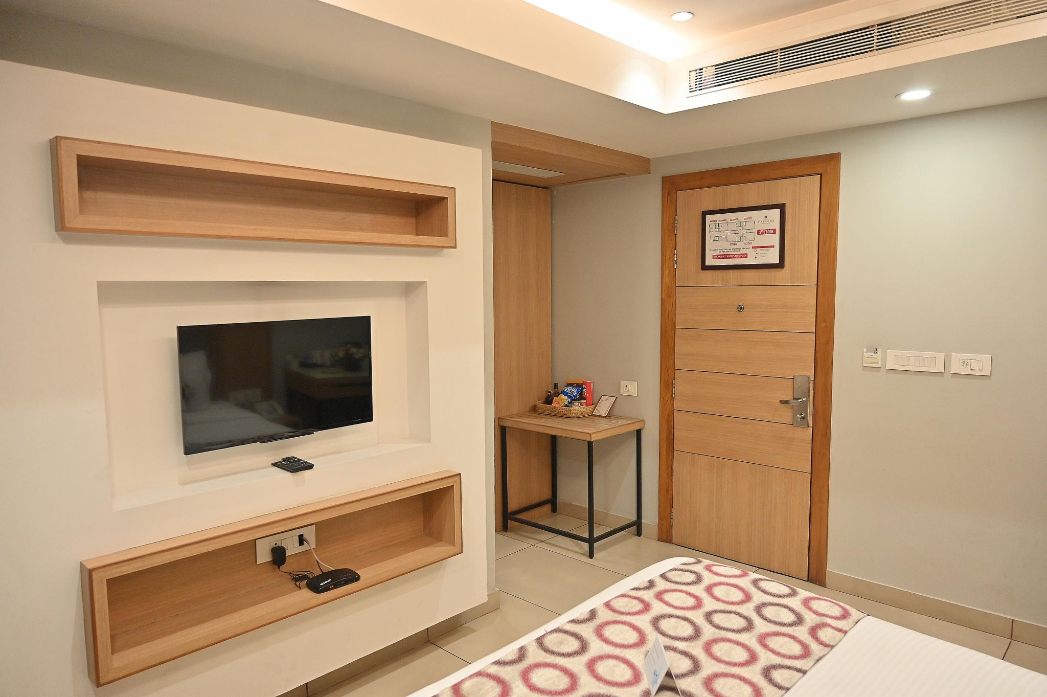 The Hotel Palacio Elite Room 10