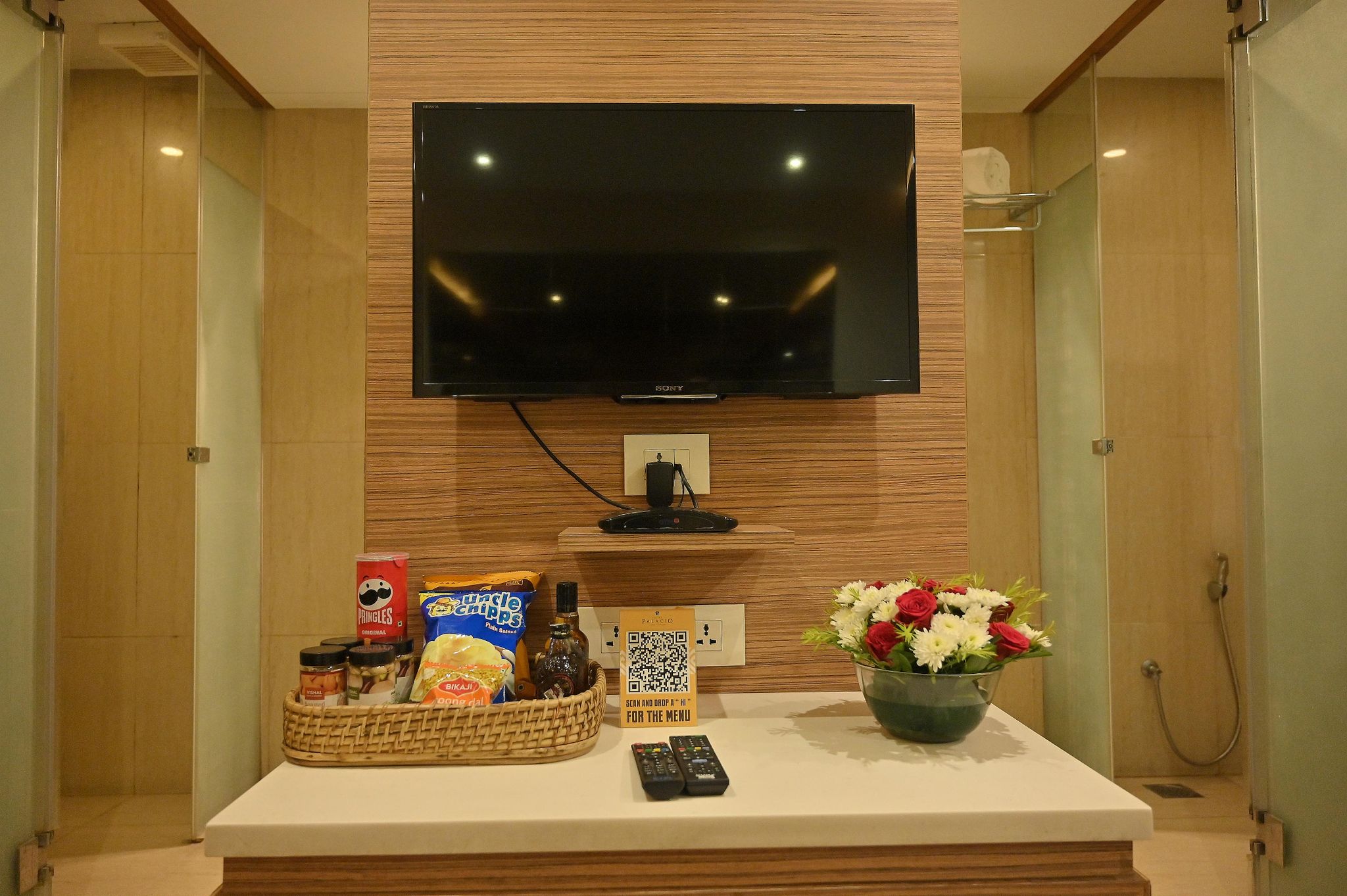 The Hotel Palacio Elegant Room 12