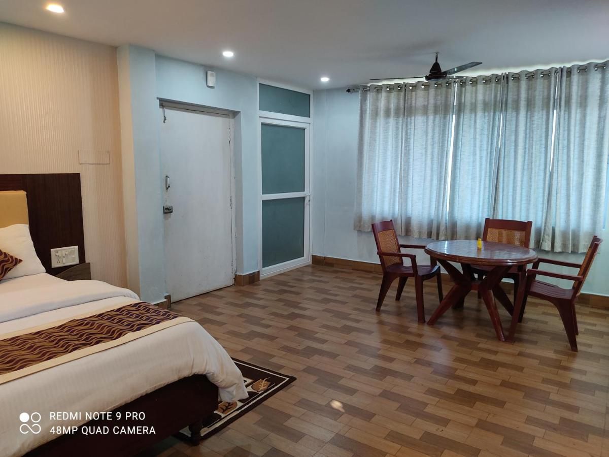 Pipul Sea View Resort