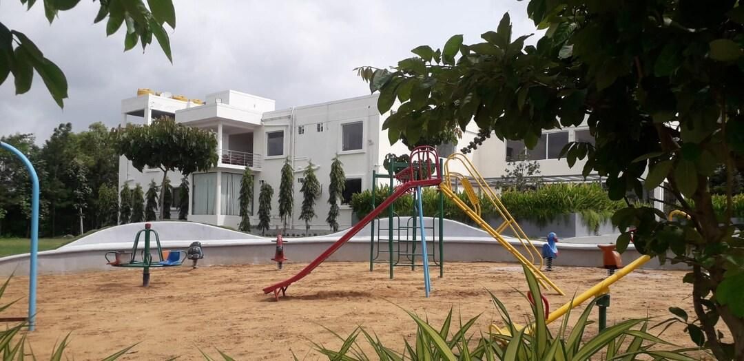 da66ffbb0f10a56393f5733e94197371