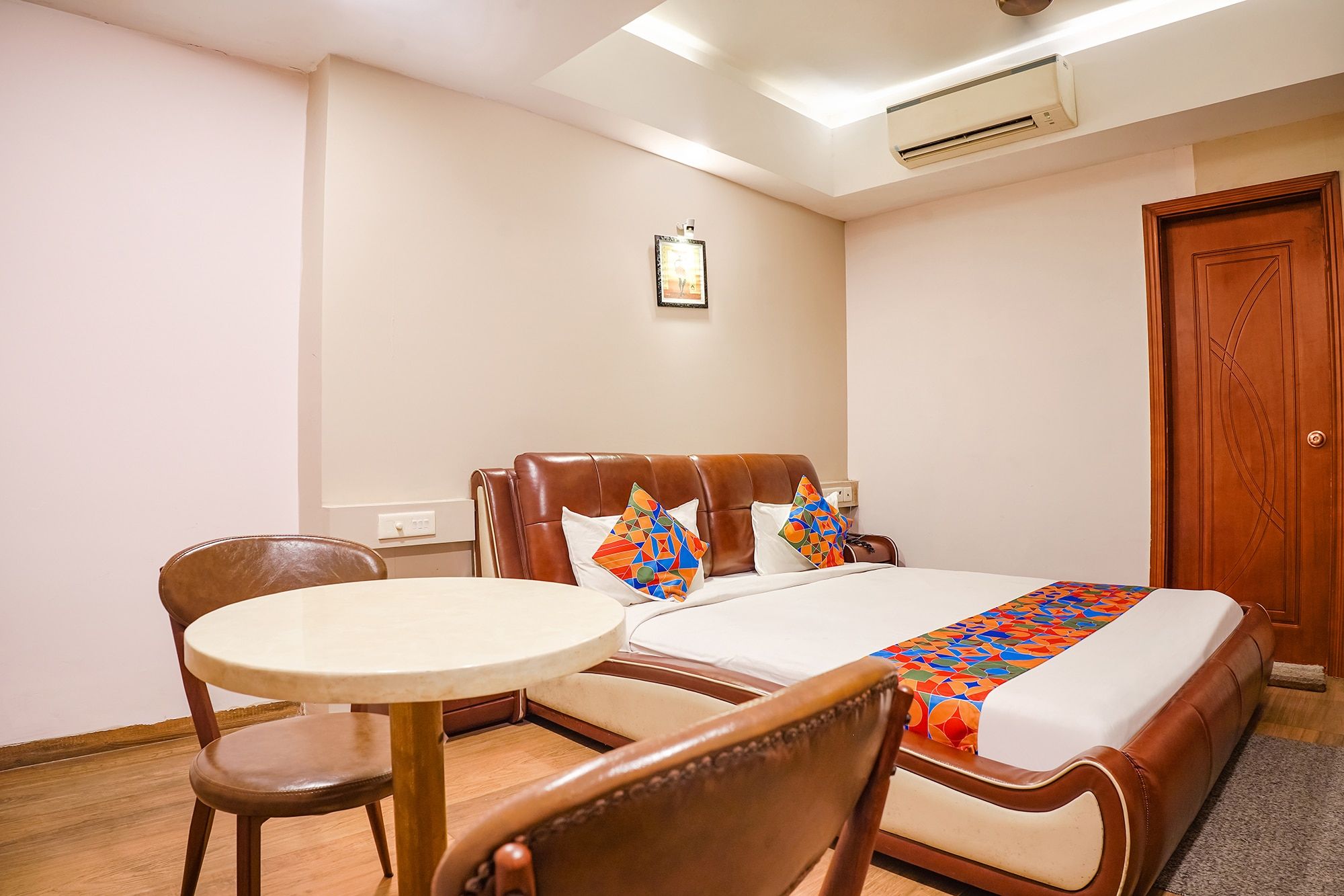 FabHotel Divine Casa Deluxe Room 7