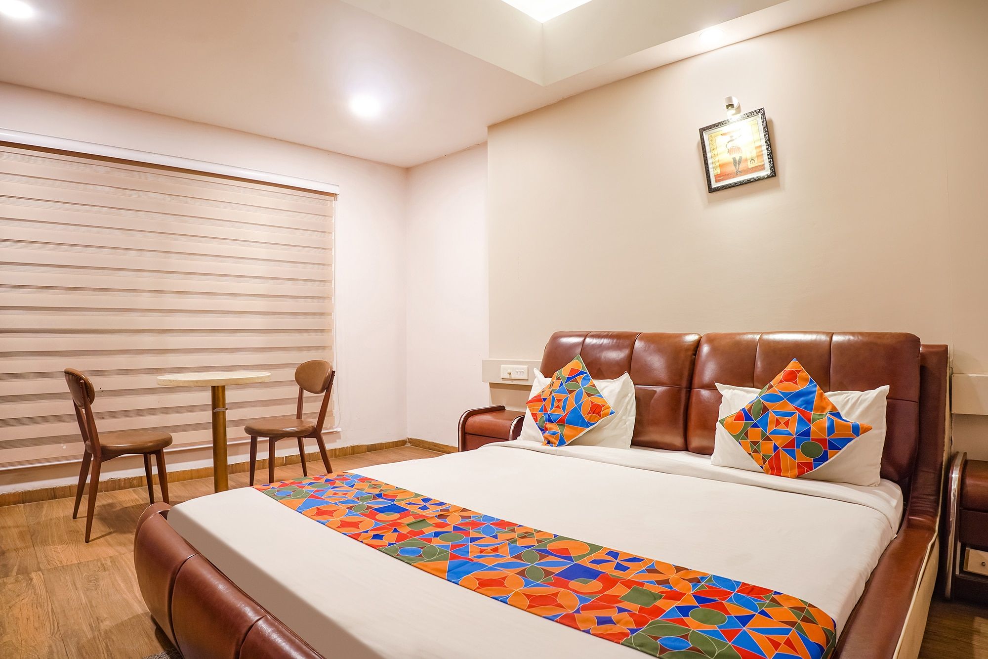 FabHotel Divine Casa Deluxe Room 4