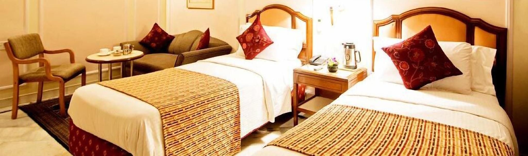 Regent Hotel Andheri, Airport