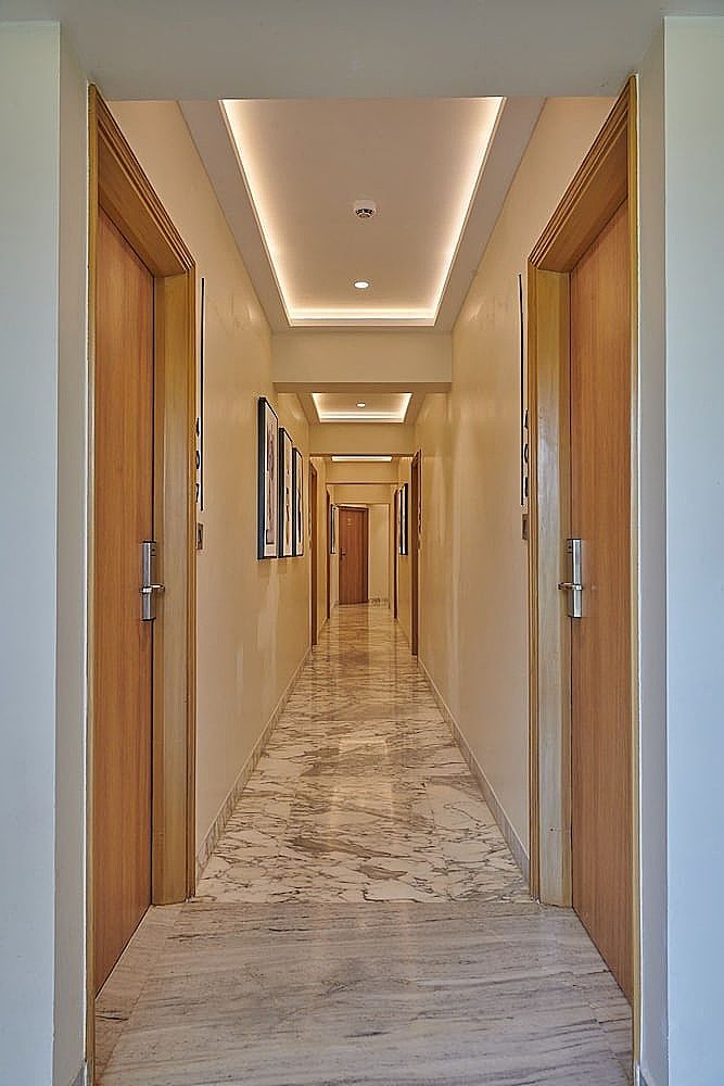 Regent Hotel Andheri, Airport