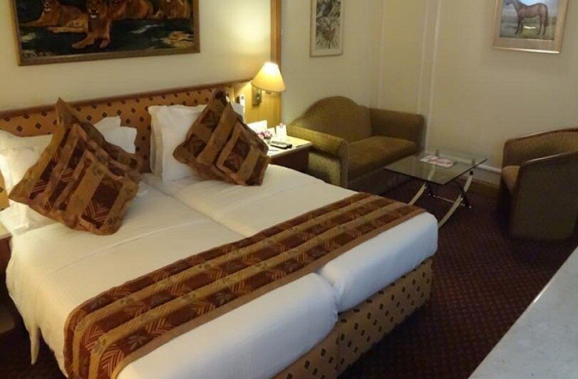 Regent Hotel Andheri, Airport