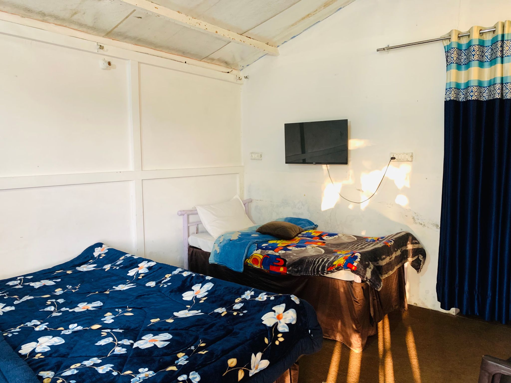 Bliss Of Nature Resort Cottage with Mountain View 10