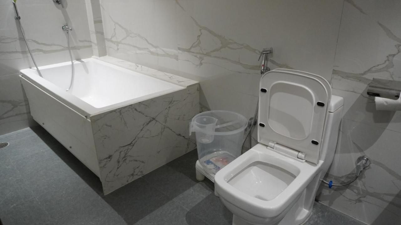 The Palm Studio Deluxe Room 15