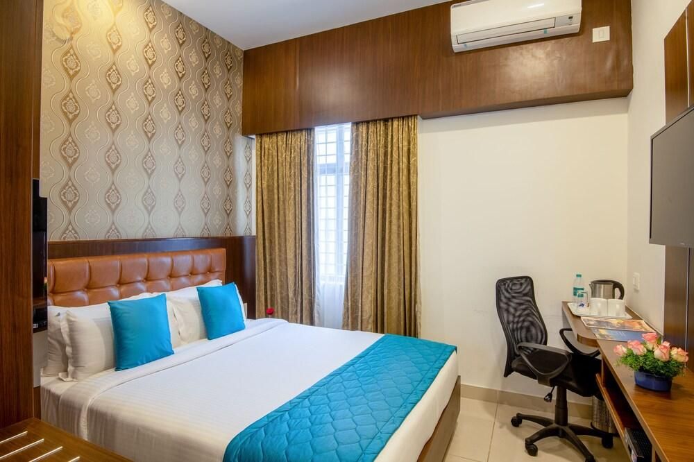 Standard Studio, 1 Double Bed, Smoking
