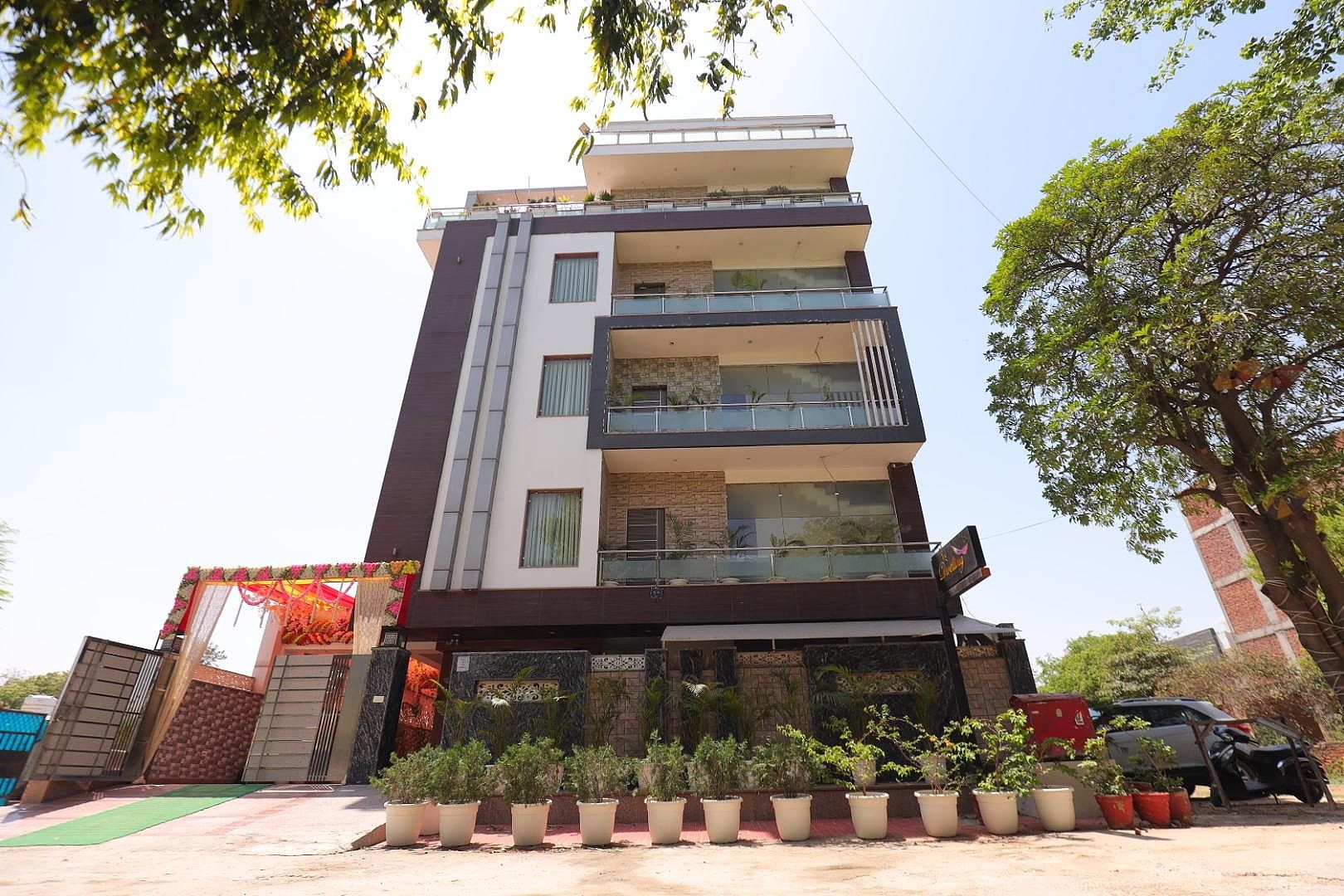 undefined Dwelling Residency