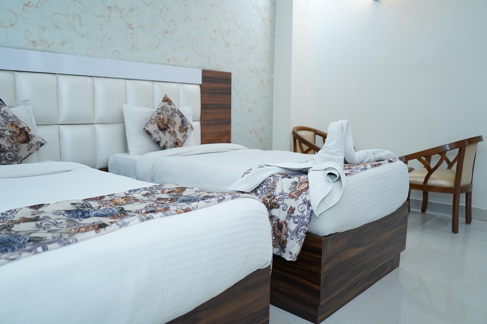 Dwelling Residency Superior Twin Room 4