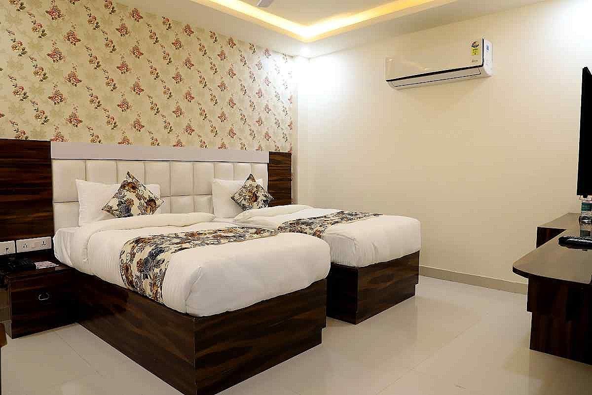 Dwelling Residency Superior Twin Room 11