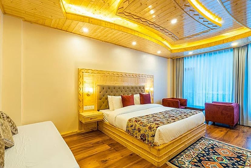 Premium Rooms (Private Balcony with Valley + Mountain View)