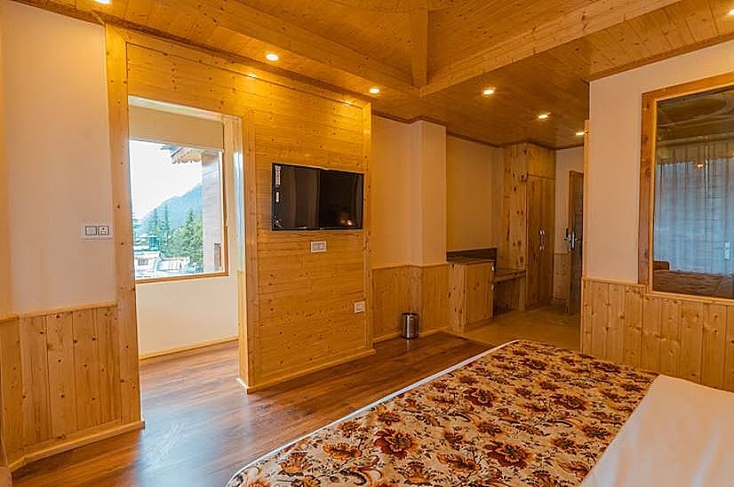 Chalet Rooms (Private Balcony with Valley + Mountain View)