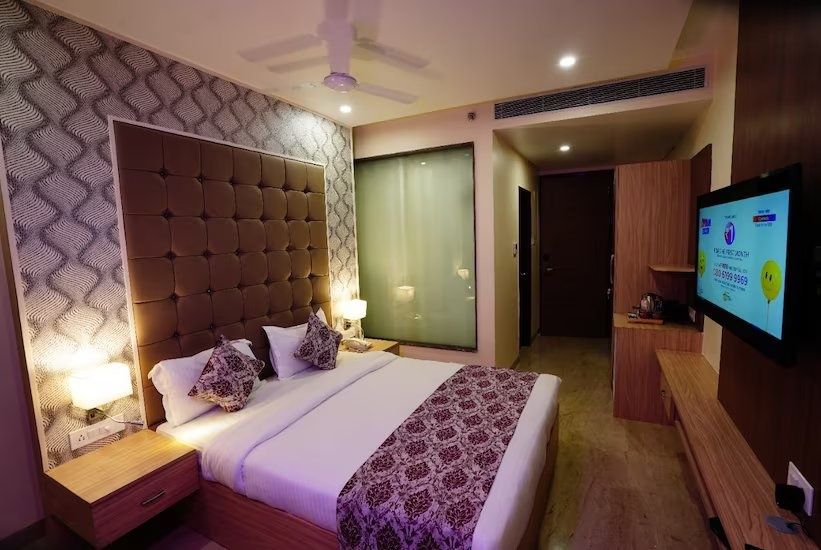 Hotel River Rhythm Assi Ghat Deluxe Double Room