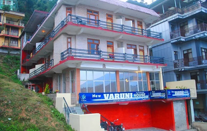 Hotel Varuni - Best Budget Hotel in Mcleodganj