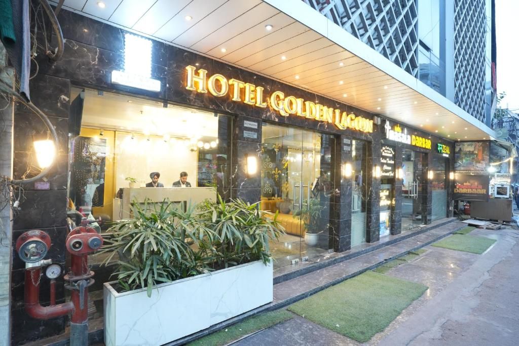 Stamps Golden Lagoon by Eight Continents