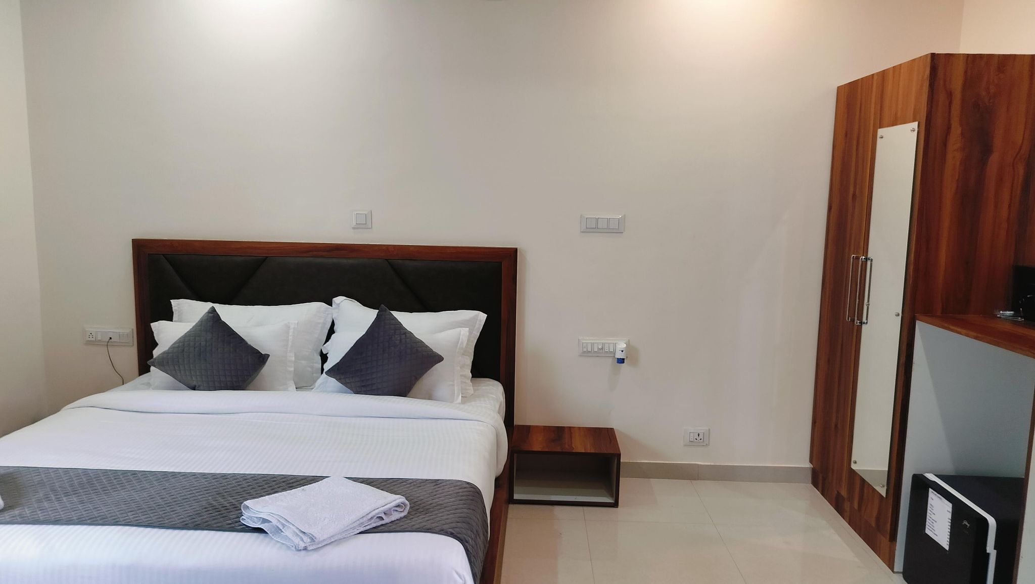 Hotel Appas Deluxe Room 2