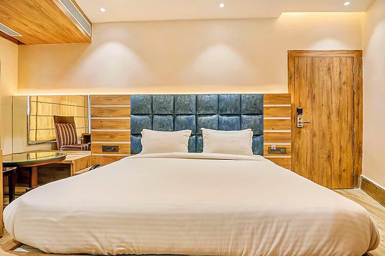  Madhuban Boutique Hotel Jammu Compact Cozy Room