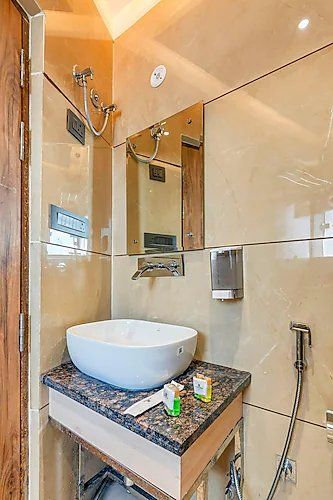  Madhuban Boutique Hotel Jammu Compact Cozy Room 5