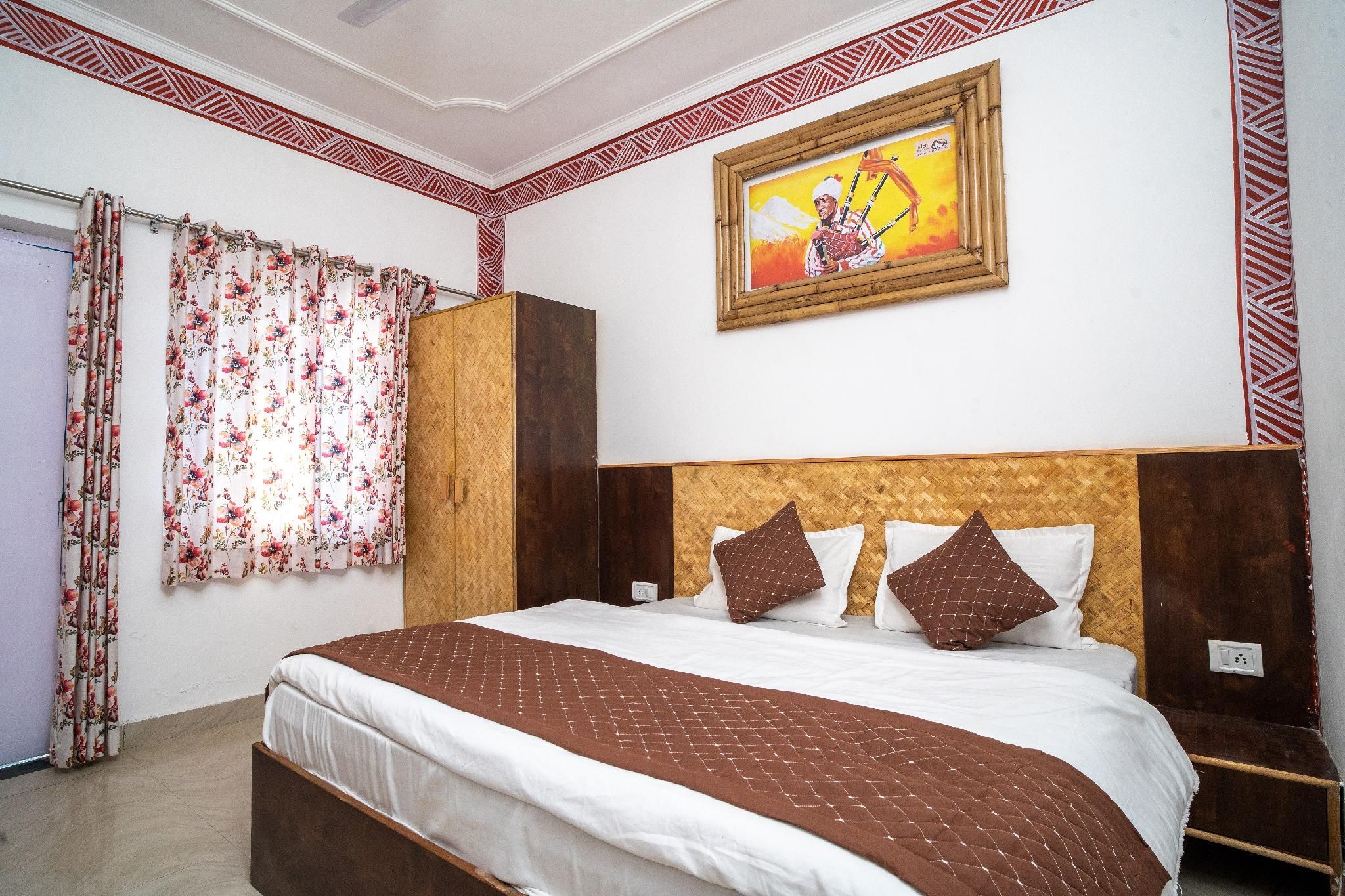 Meru Pahaad Resort