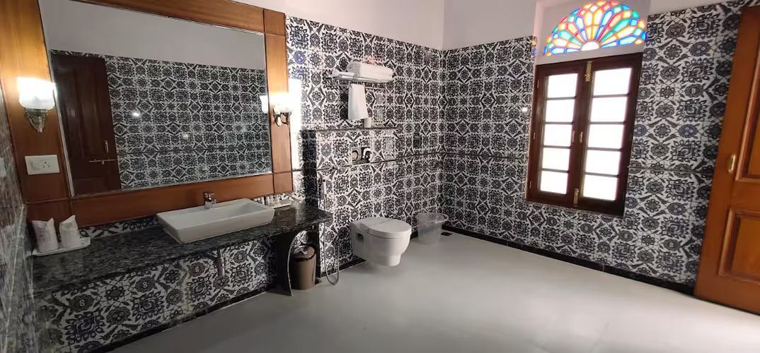 Aaram Baagh- By Pachar Group Deluxe Room 5