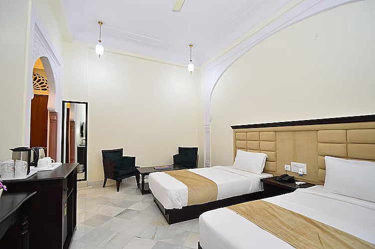 Aaram Baagh- By Pachar Group Deluxe Room