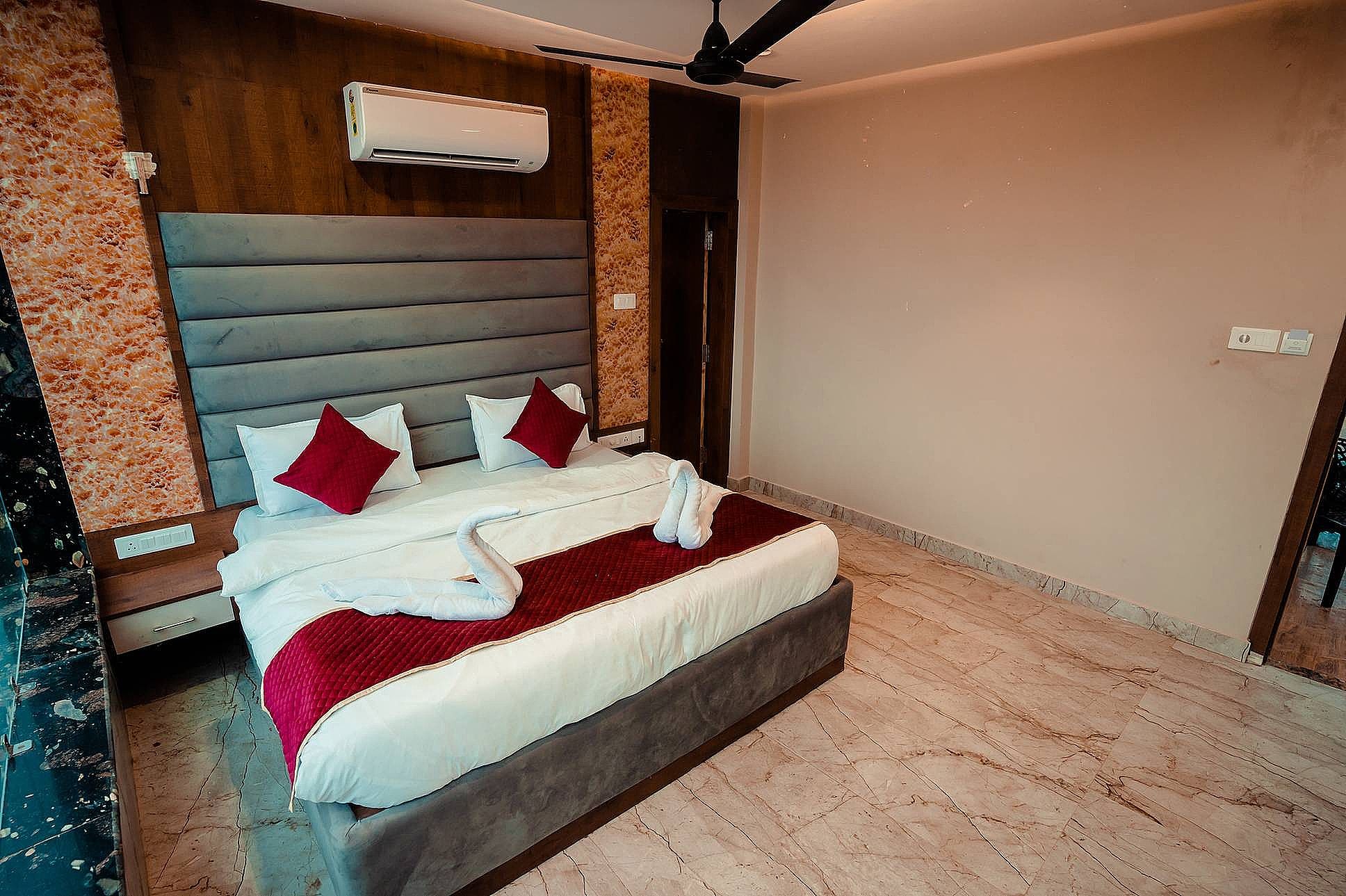 Ganga View Suite