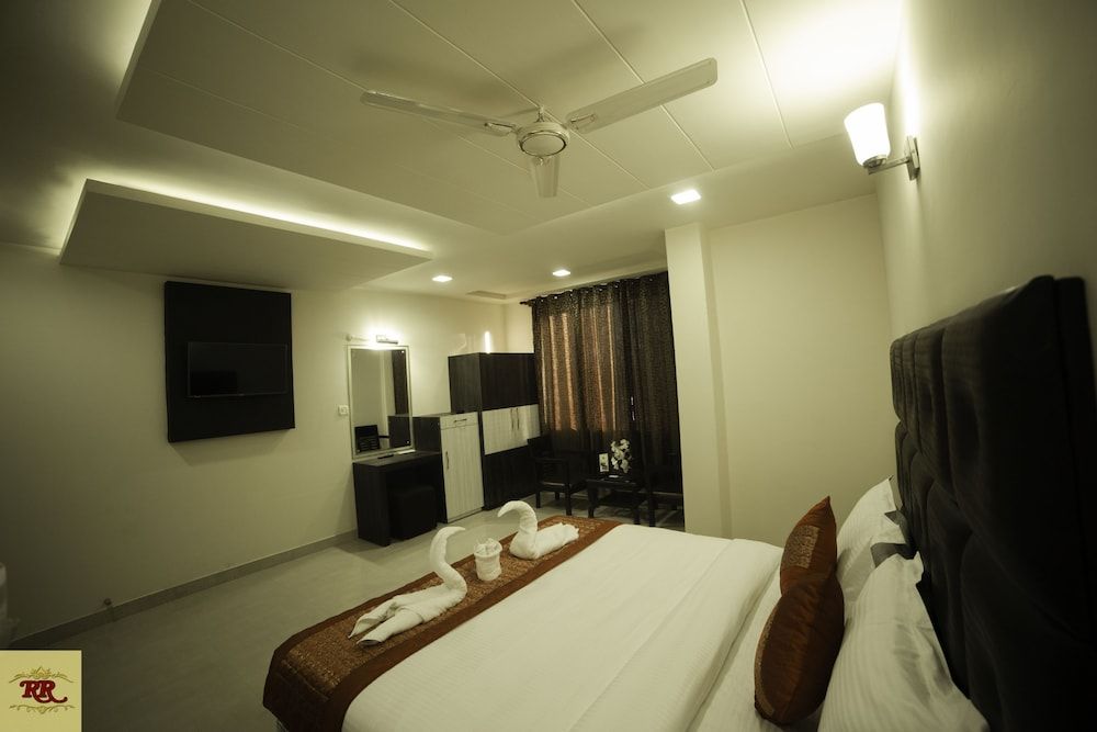 Premier Room