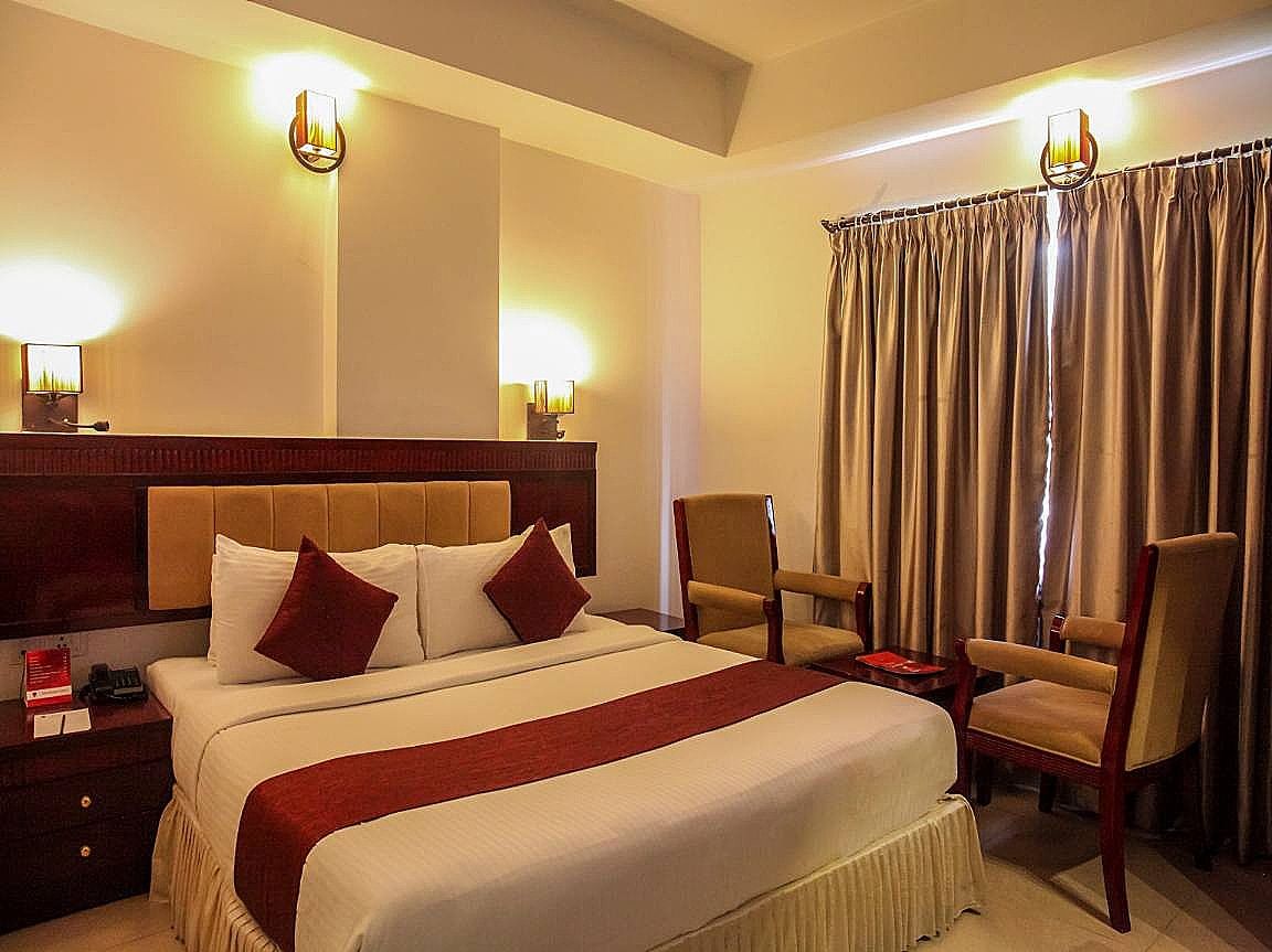 NM Royale County Executive Room AC 3