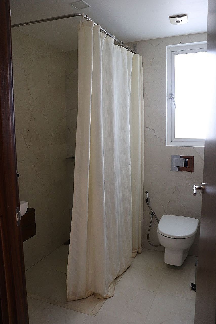 Niko Hotels Deluxe Room 14