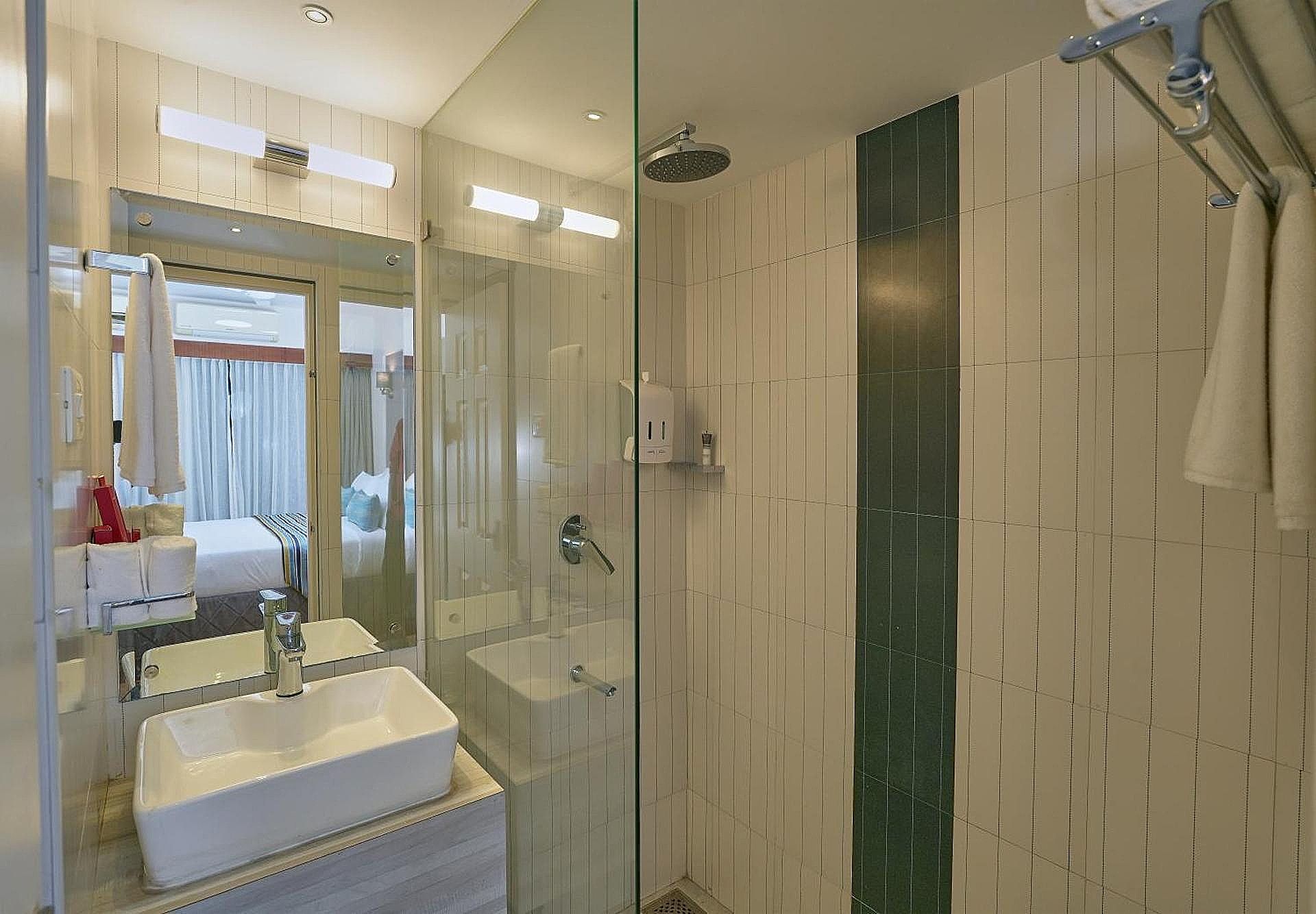 Noah Sky Suites STANDARD SUITE 2
