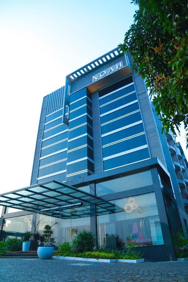 Hotel Exterior