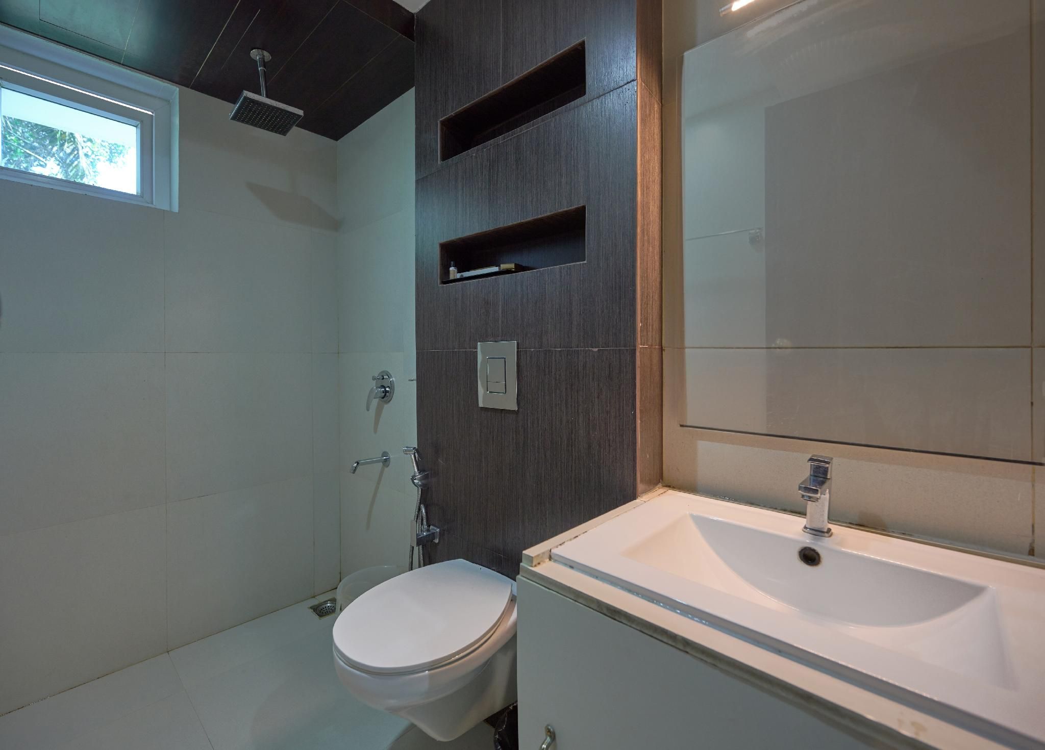 Tiger Trails Thekkady Deluxe Room 17