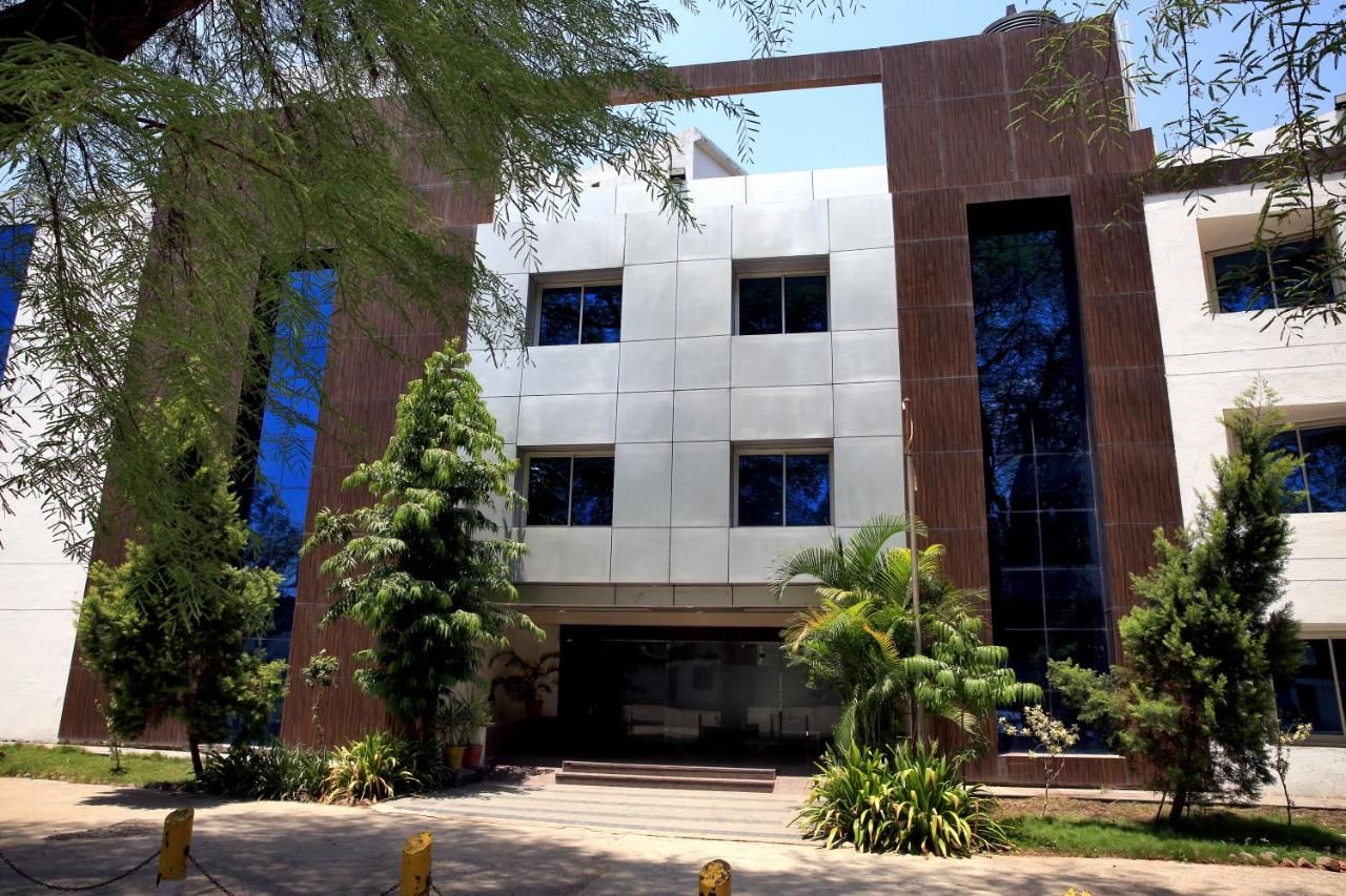 undefined Shri Ram Krishna Baag Hotel, Indore