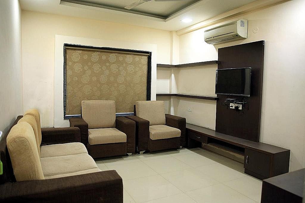 undefined Shri Ram Krishna Baag Hotel, Indore 4