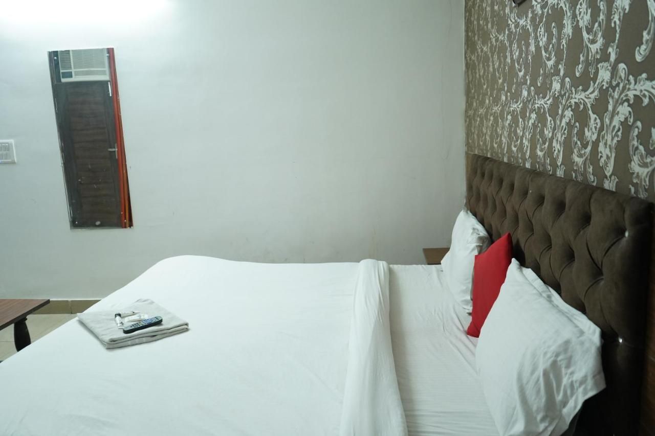 undefined Hotel Quadis - Noida sec 51 4