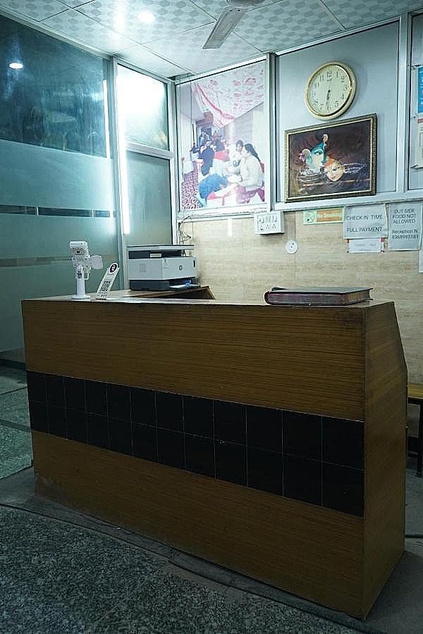 undefined Hotel Quadis - Noida sec 51 2