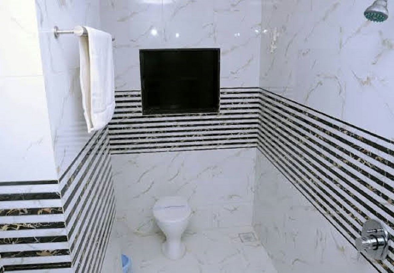 The Sky Imperial Welcome, Somnath Executive Room 8