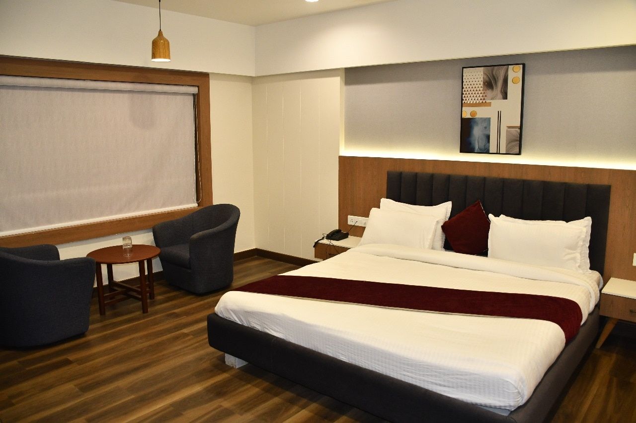 The Sky Imperial Welcome, Somnath Executive Room 6