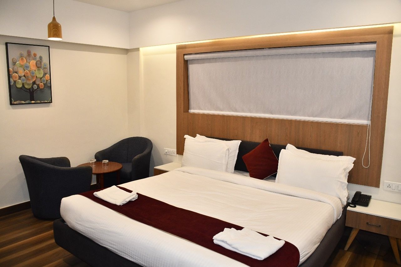 The Sky Imperial Welcome, Somnath Executive Room 7