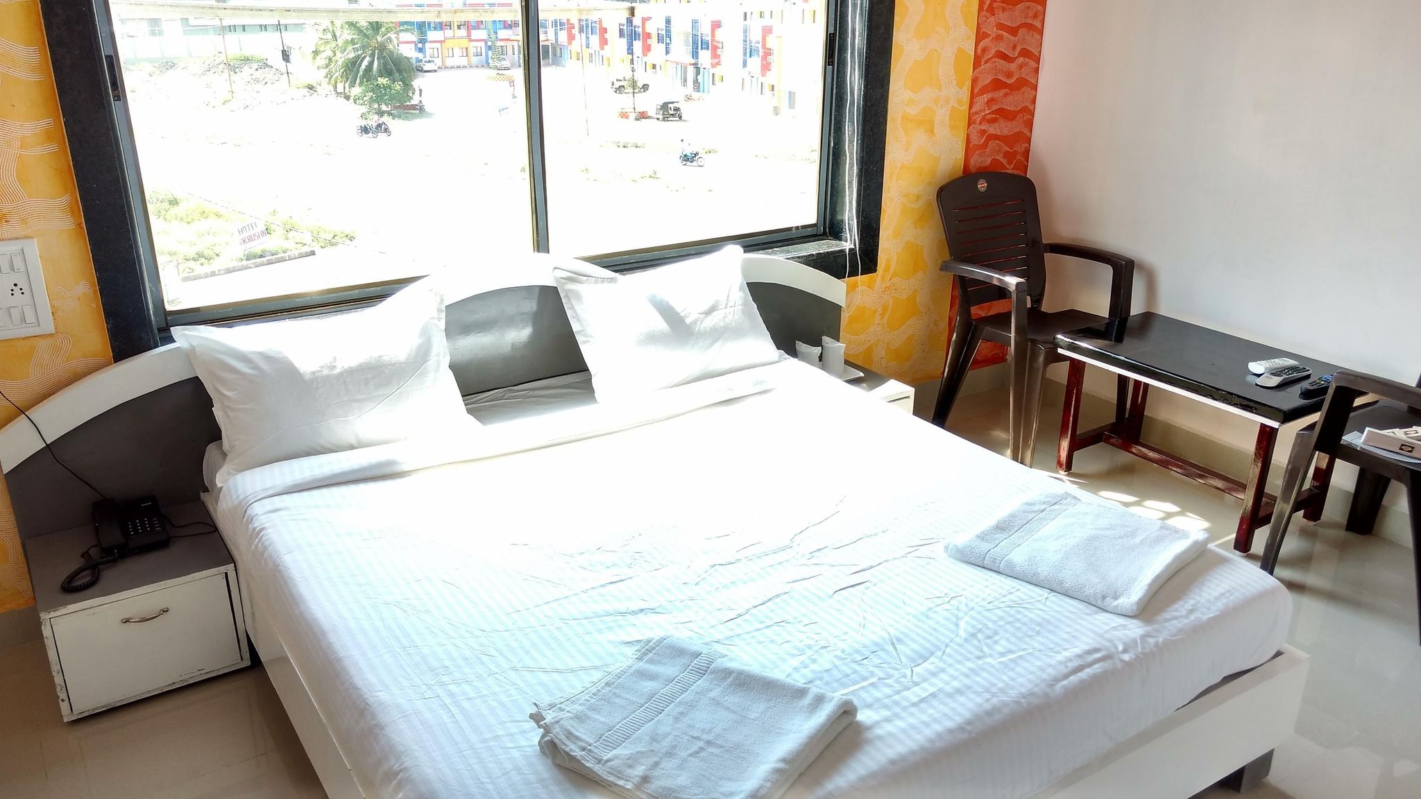 Ideal Standard Double Bed Room