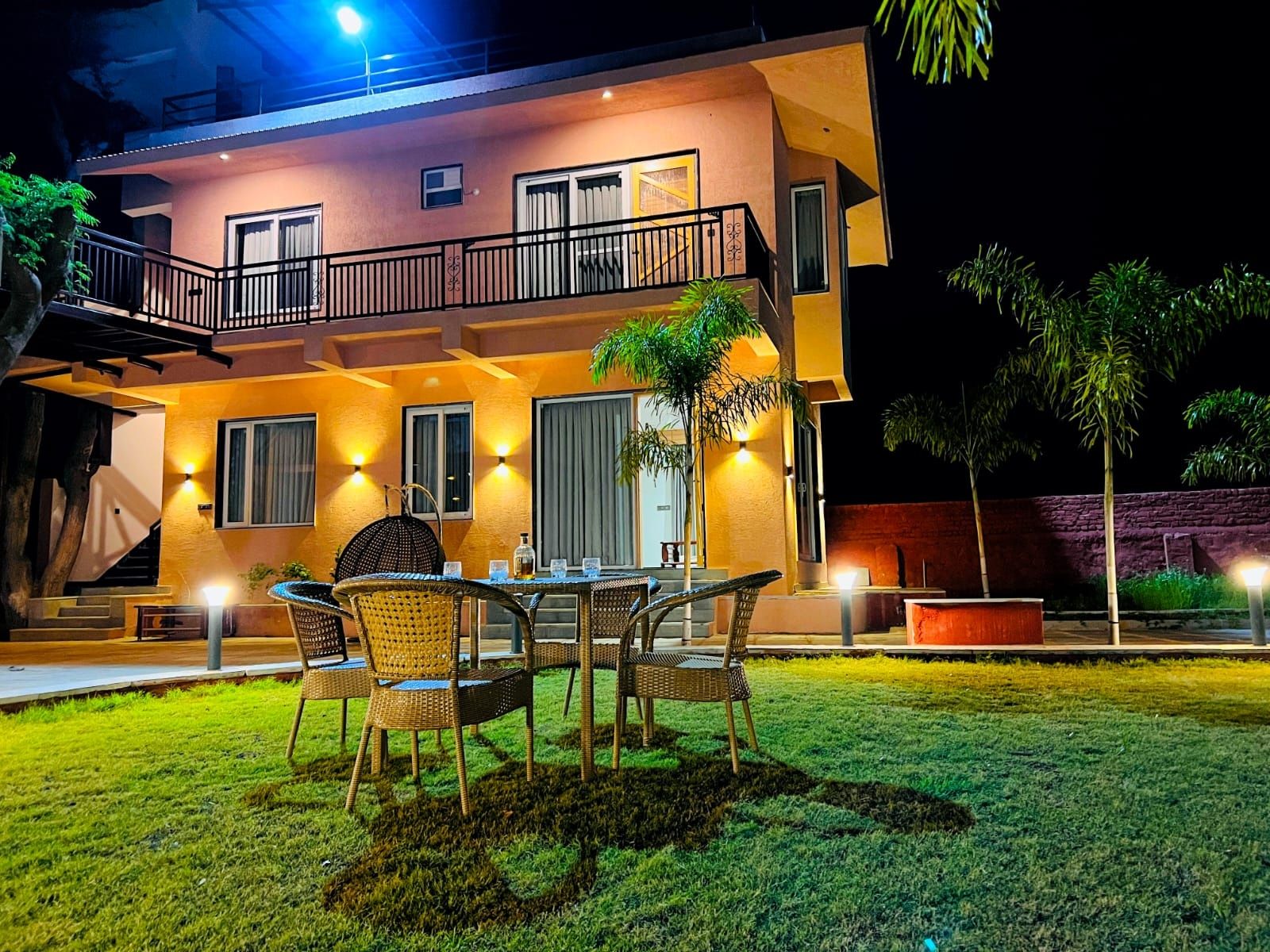 undefined Hotel Paradise Green 4