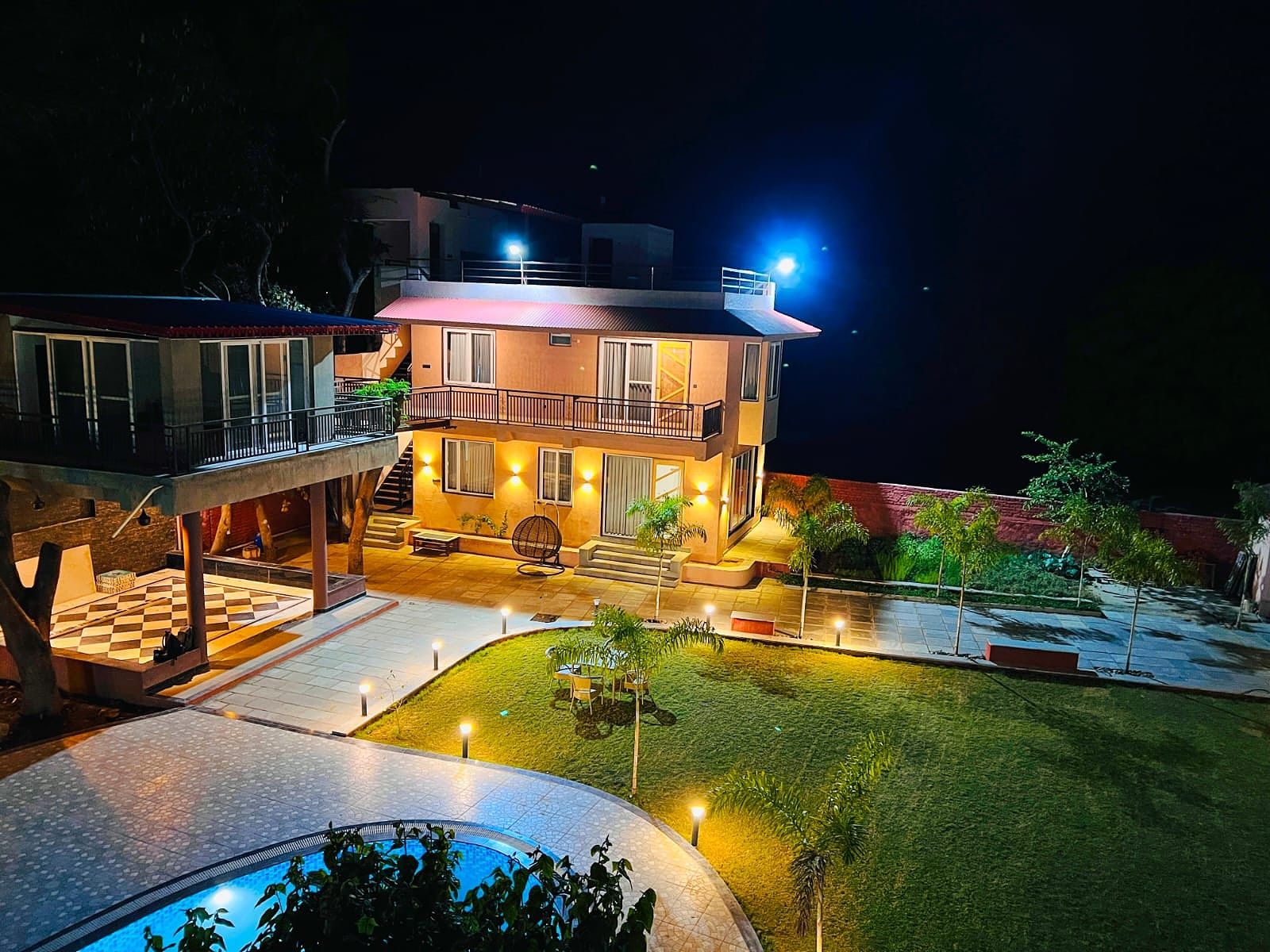 undefined Hotel Paradise Green 6