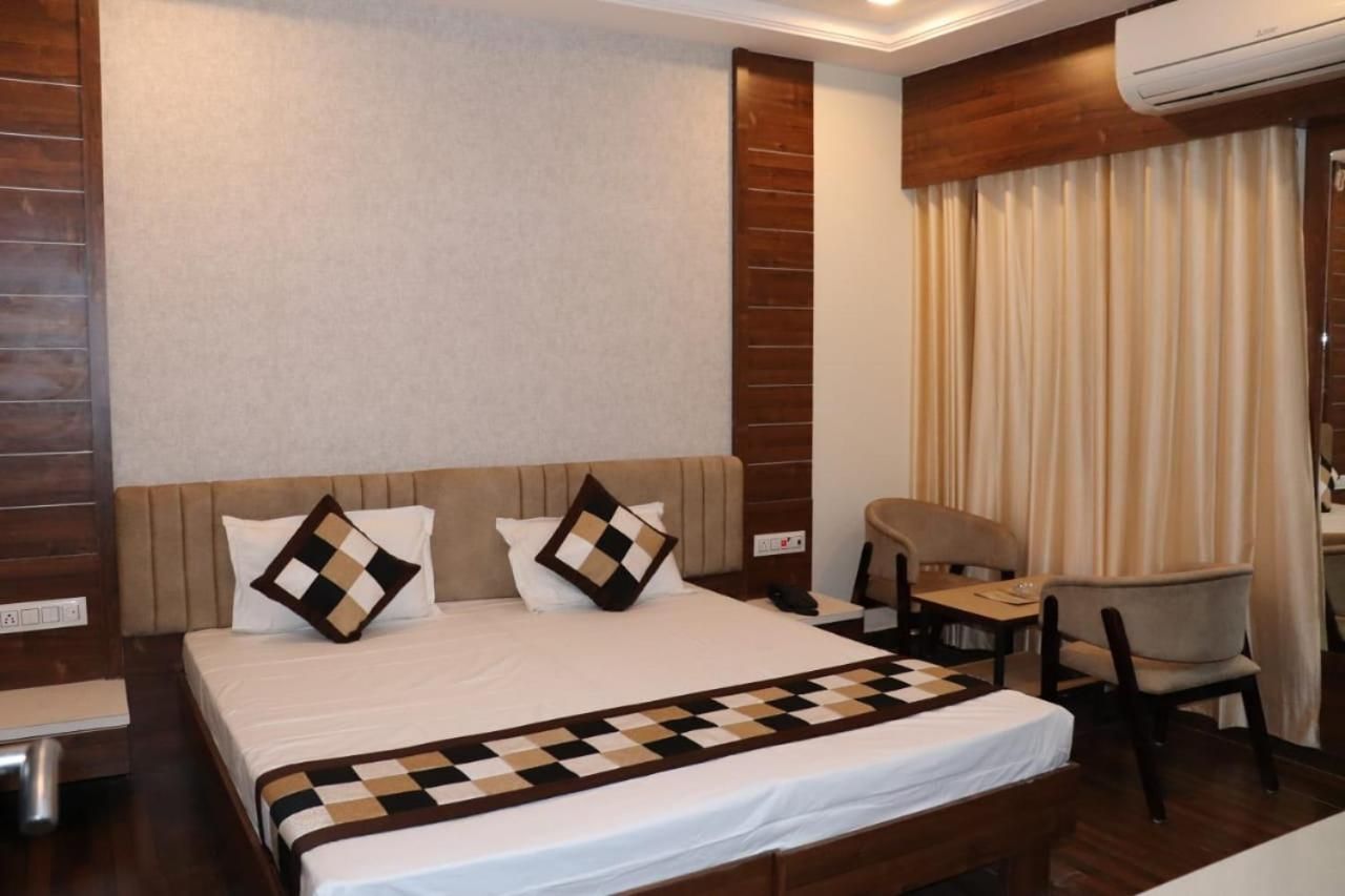 Hotel Manglam Room Assigned on Arrival 3