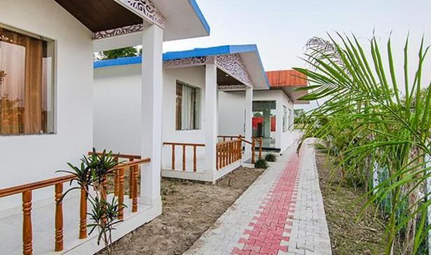 undefined Corbett Jungle Breeze Resort