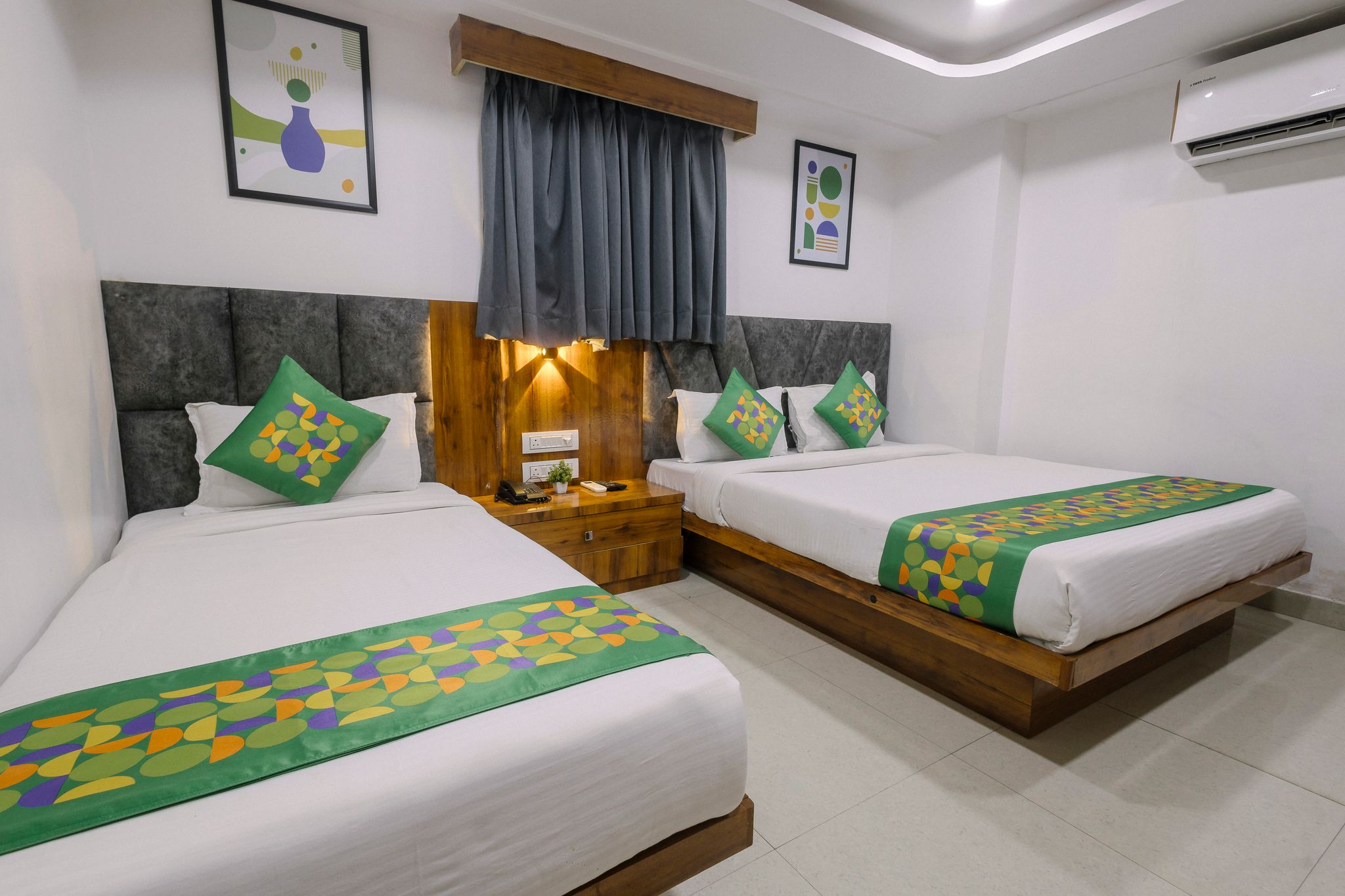 Treebo Prince Plaza Superior Double Room 7