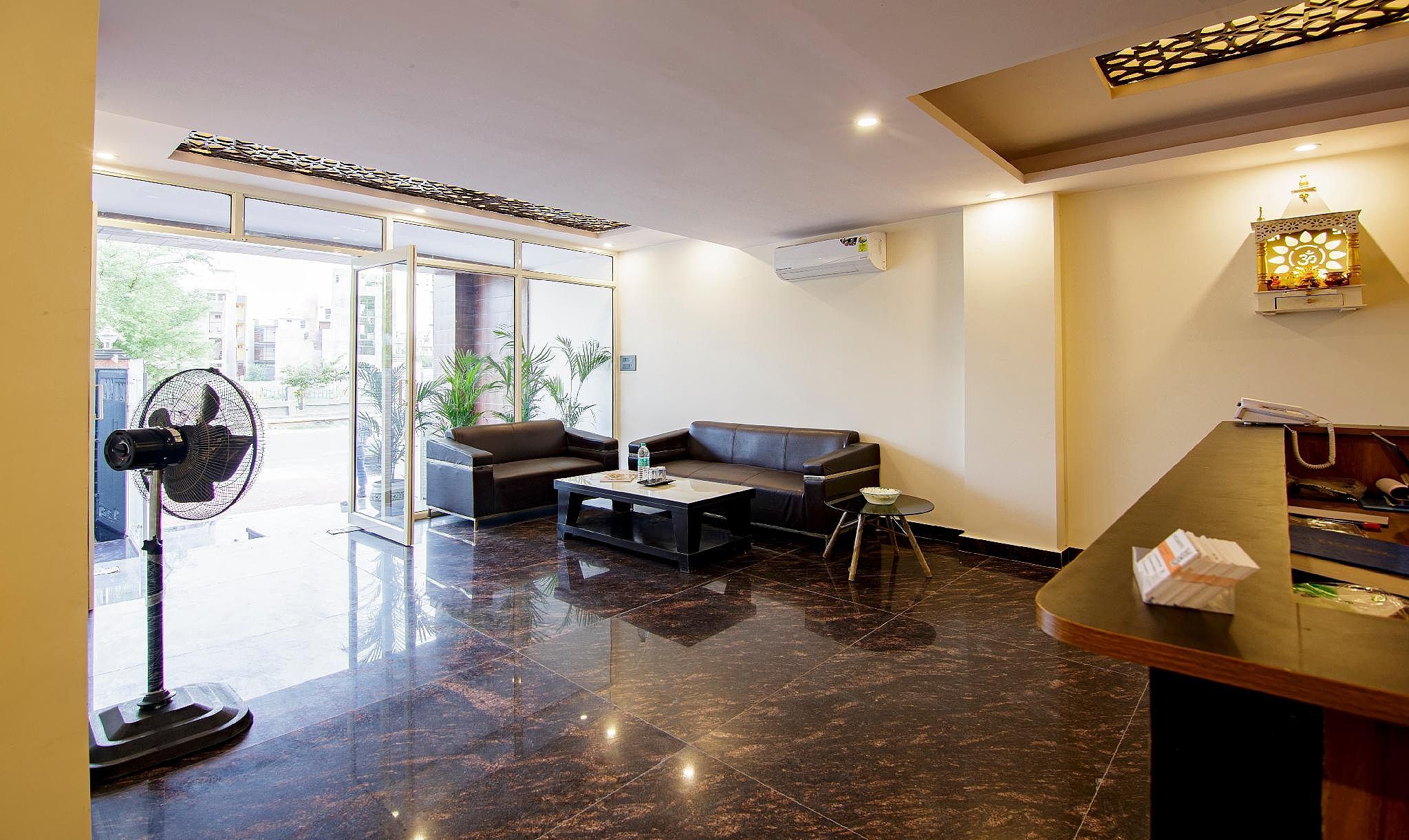 undefined Treebo Grand Vista - 63A 3